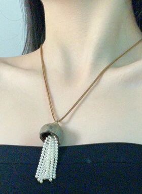 原创设计水母珍珠流苏抽拉绳项链时尚简约优雅气质轻奢毛衣链女