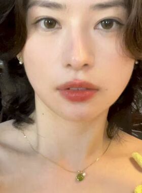 2025年新款法式轻奢橄榄锆石珍珠项链女小众复古气质百搭锁骨链