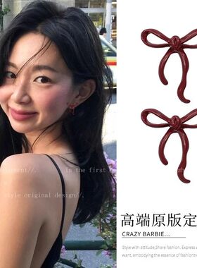 安可拉红复古港风蝴蝶结耳钉女2024新款爆款耳环小众气质设计耳饰