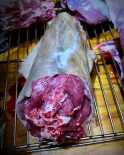 3斤羊脖子真空锁鲜每天新鲜包邮农村土羊黑山羊肉生态放养无膻味