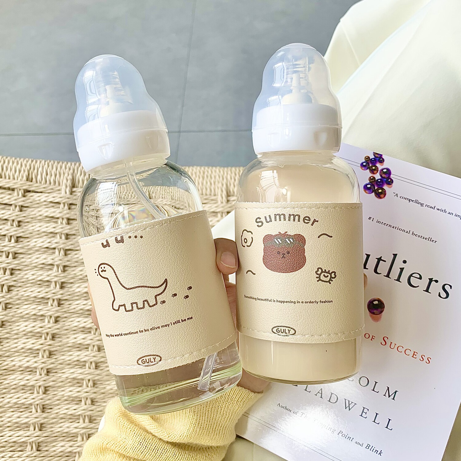 臻隆玻璃卧式搞怪吸管杯