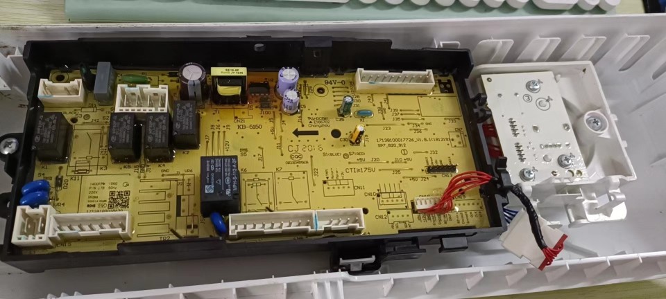 适用美的滚筒洗衣机MD100V11D控制板17138100018630/18632显示板