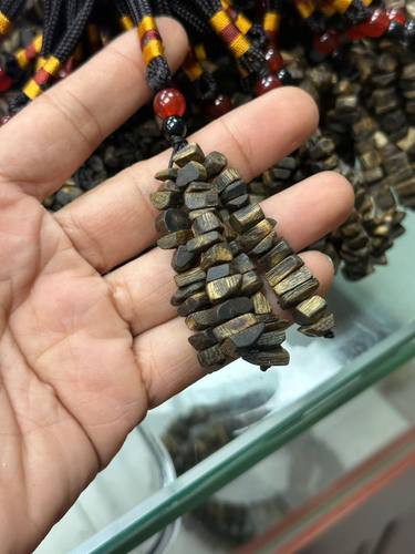 种植棋楠沉香沉水车挂件