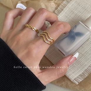 豌豆饰物 超美不掉色猪鼻链条三层波浪钛钢戒指洗手不用摘食指戒