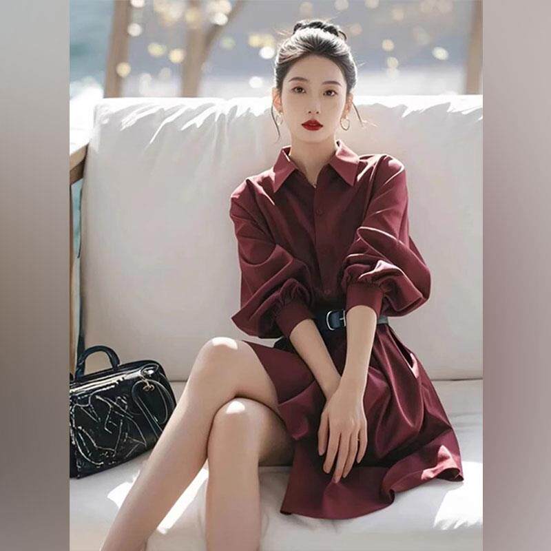 JOYIASS高级感酒红色连衣裙走秀翻领长袖衬衫秋季打卡气场超好看
