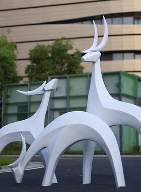 玻璃钢抽象鹿雕塑园林景观草坪装饰造景房地产小品仿铜梅花鹿摆件