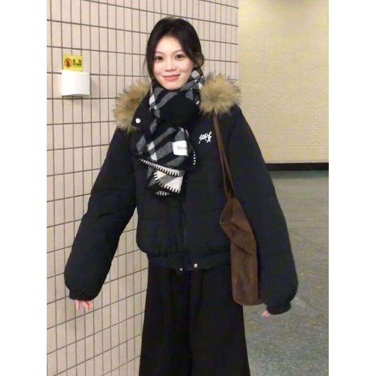 慵懒风百搭刺绣毛领连帽黑色棉服女冬季新款时尚超好看外套面包服