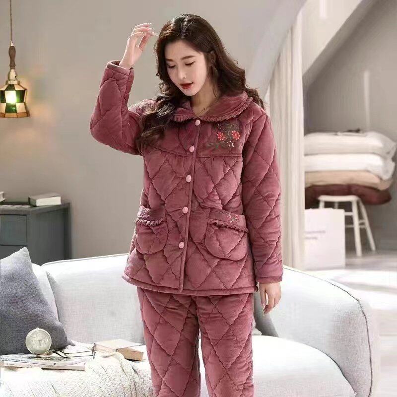 冬季妈妈法兰绒夹棉睡衣套装婆婆加绒加厚外套家居服女中老年棉袄