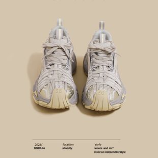 新款 运动老爹鞋 厚底老爹鞋 休闲鞋 女黄色巴黎重工绑带时尚 2025夏季