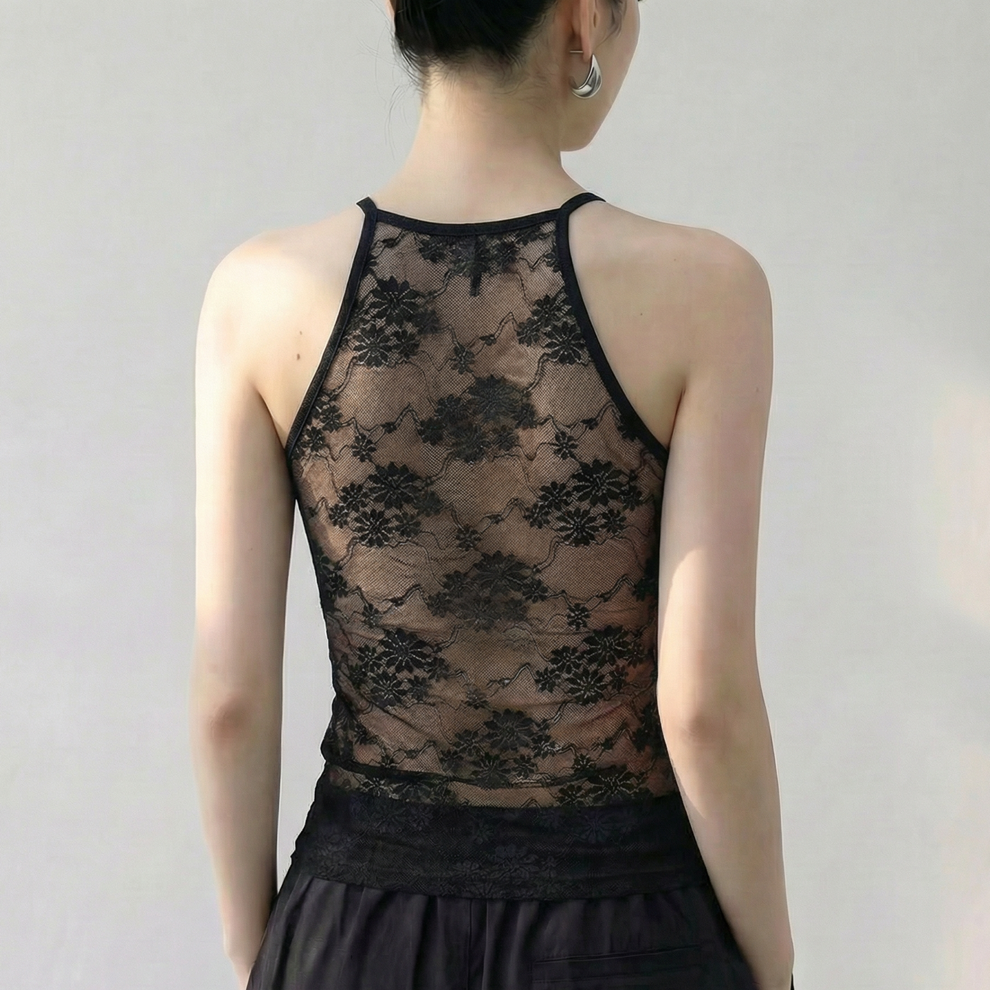 黑色露背蕾丝吊带背心女内搭带胸垫挂脖修身打底遮副乳上衣高级感