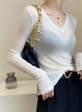 白色内搭长袖t恤打底衫女v领透明高端网纱修身上衣洋气叠穿小衫薄
