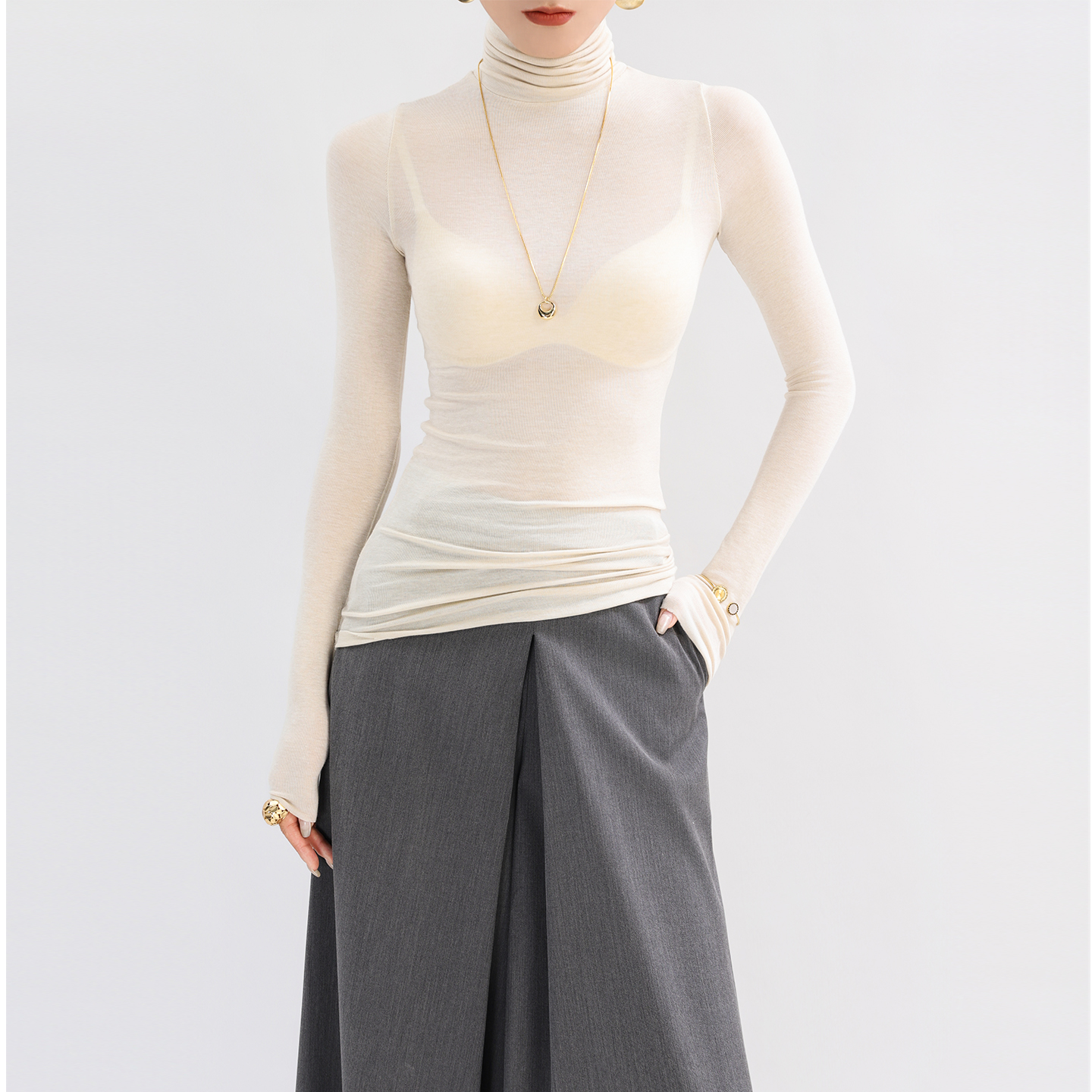 白色高领打底衫女秋冬堆堆领