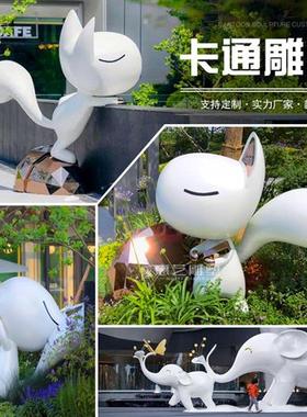 玻璃钢彩绘卡通吉祥物雕塑定制户外大型广场松鼠美陈创意摆件