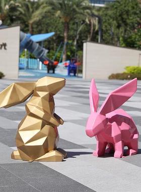 年新年玻璃钢抽象几何兔子雕塑卡通公园春节吉祥物兔年装饰品