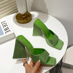 herringbone with square Crystal bright Rhinestone head and