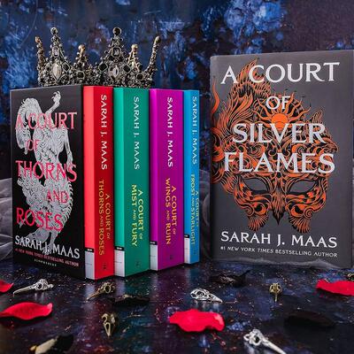 进口英文原版书籍 荆棘与玫瑰法庭5册盒装平装 A Court of Thorns and Roses   Paperback Box Set 5 books 英文原版 Sarah J Maas