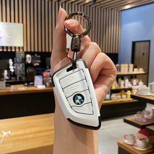 适用宝马钥匙套3系5系530刀锋x1三x3 x6五系325li扣i3车保护壳