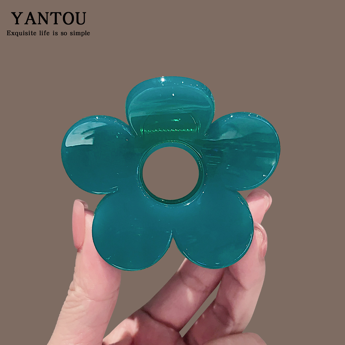 超显白的蓝色花朵抓夹～清冷感湖蓝色大花朵抓夹女果冻质感鲨鱼夹