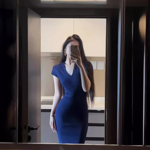 蓝色长裙收腰性感包臀裙v领纯欲修身辣妹甜美奶乖连衣裙子女夏装