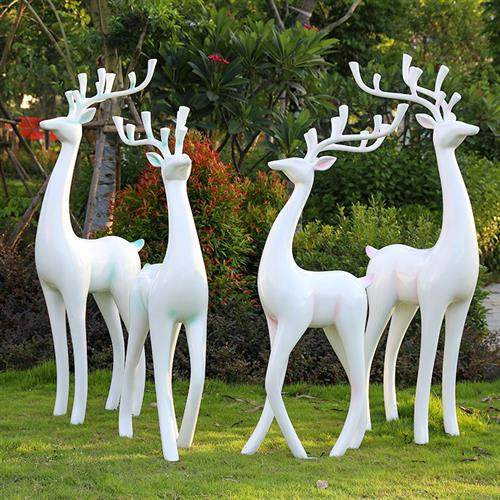 抽象梅花鹿摆件户外玻璃钢白鹿雕塑园林景观小品商场房产装饰美陈