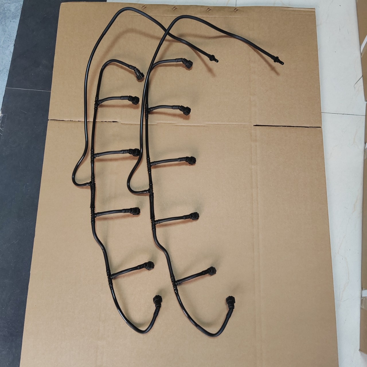 汽车异型硅胶管涡轮增压管改装软管耐高温高压接头2354575