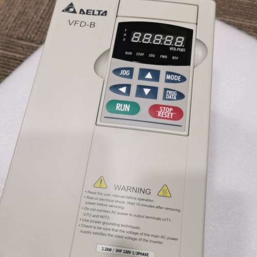 适用V022B21A变频器没包装一台，没有安装痕迹，议价