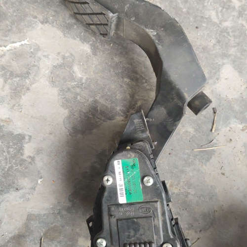 适用奇瑞QQ3ev加速踏板，油门，加速器，议价