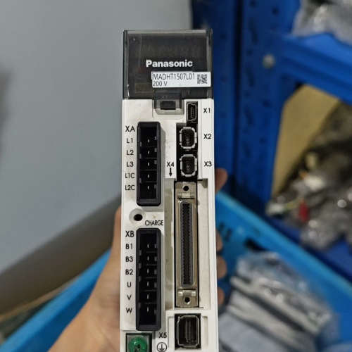 适用伺服驱动器MADHT1507L01，200W功率，成色如议价
