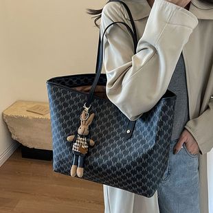 大容量包包女士2025新款 上班通勤包托特包轻奢手提大包单肩妈咪包