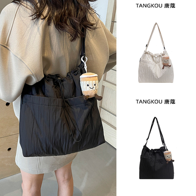 休闲轻便单肩斜挎包通勤托特包