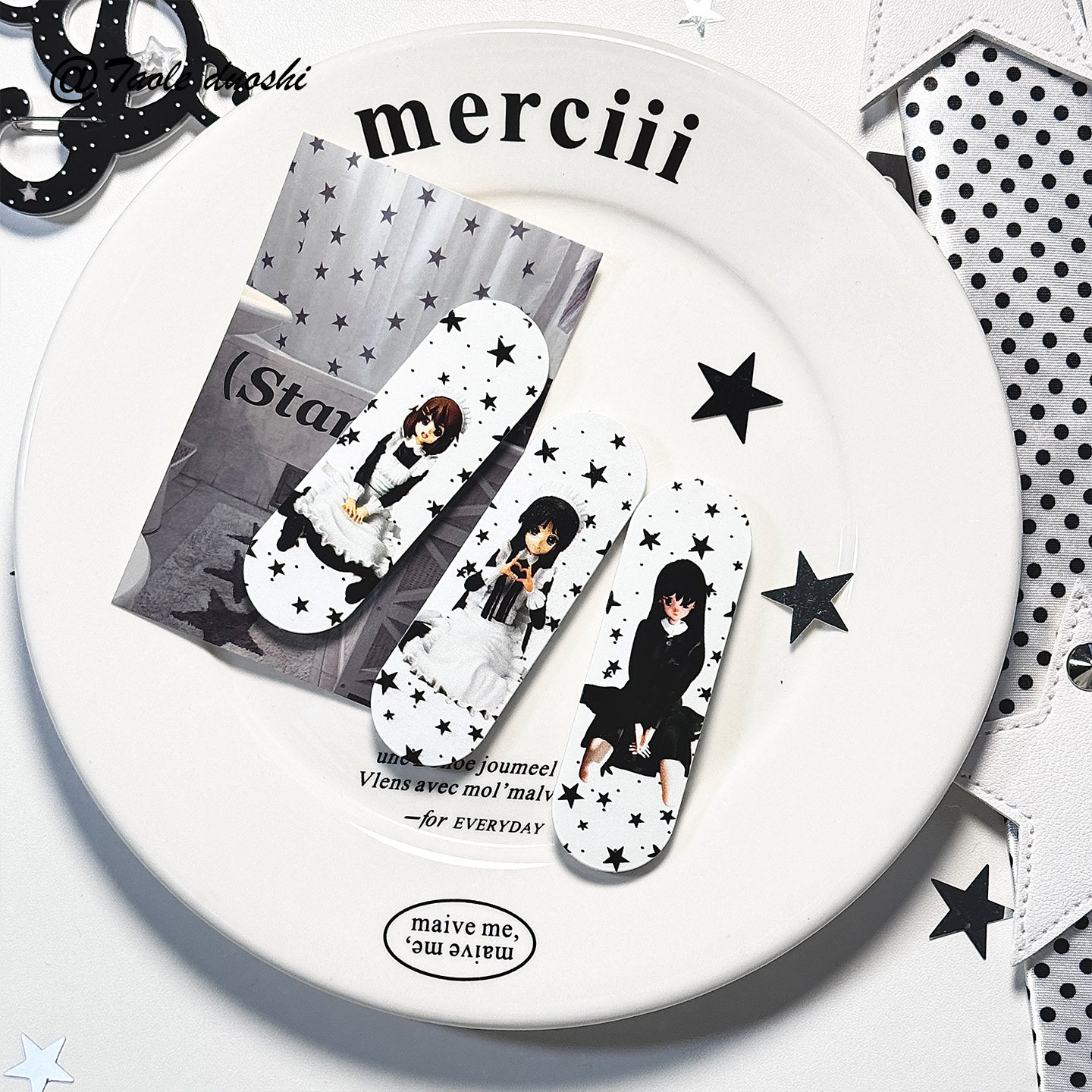 适用日韩二次元少女高女仆可爱星星ins复古亚古早粘贴支架可推拉,3C数码配件,手机支架/手机座,淘宝优惠券,粉丝福利购,淘宝优惠卷