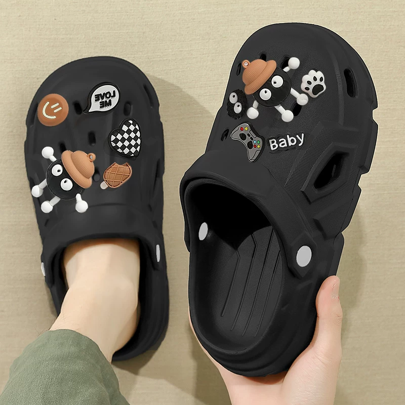 Мужские кроссовки Croc с ощущением дерьма 2025 новый летний пляжный верхние вещи толстая подошва сапоги нескользящие баотоу полурубка тапочки