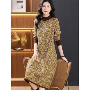 JOYIASS2025秋冬新款半高领加厚条纹针织连衣裙女宽松显瘦气质长