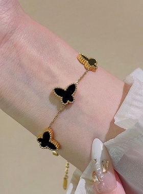 时尚甜美黑色蝴蝶手链不掉色简约不锈钢手串网红百搭设计感手饰女