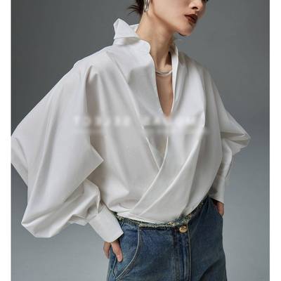 《壹零零叁》随性博主风时髦简约舒适休闲斜襟上衣挺括有型纯色衬