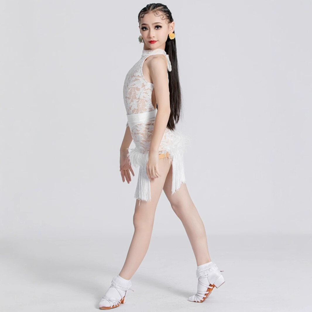 2026新款儿童拉丁舞服女童少儿比赛流苏分体白色套装训练舞裙网红