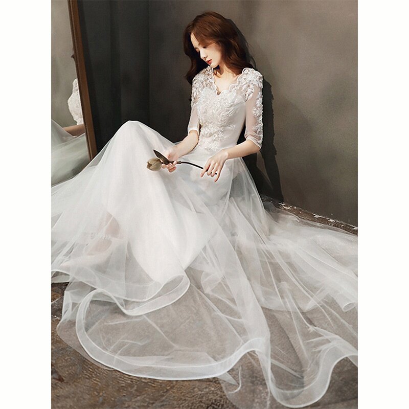 2026新款晚礼服女宴会长款气质白色年会礼服名媛主持人走秀连衣裙
