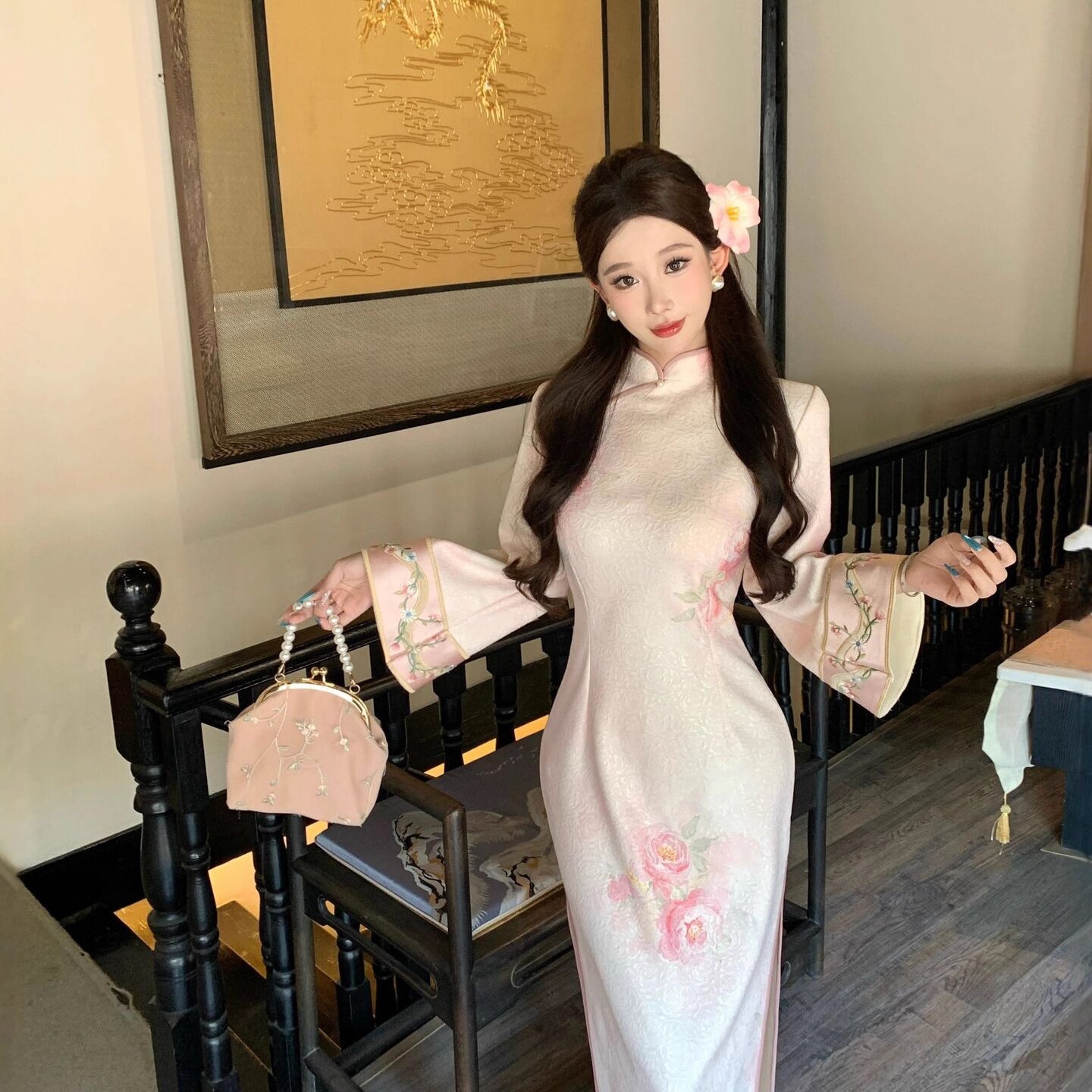 2026新款粉色旗袍新中式冬季加绒订婚礼服裙日常可穿文艺复古高品
