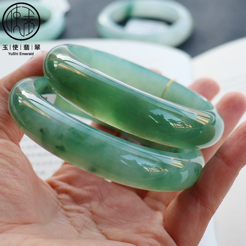 玉使格林福翡翠天然缅甸冰种飘绿花翡翠手镯飘花贵妃圆条玉手镯子