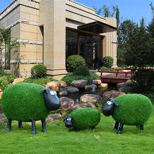 园林售楼部景观小品卡通动物植草羊装 饰品户外庭院草地玻璃钢雕塑