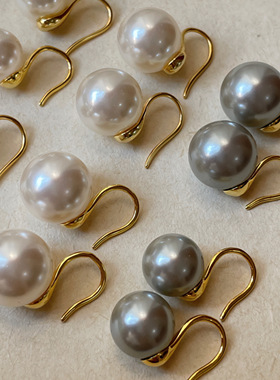 S925纯银珍珠耳环正圆强光小灯泡银灰色耳钉女高跟鞋耳钩小众耳饰