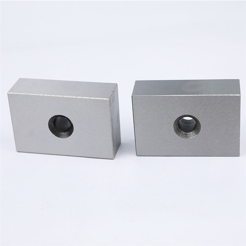 英 1X2X3 1孔垫块2块 1/2孔等高铣床N垫块量块 台虎钳平行垫铁