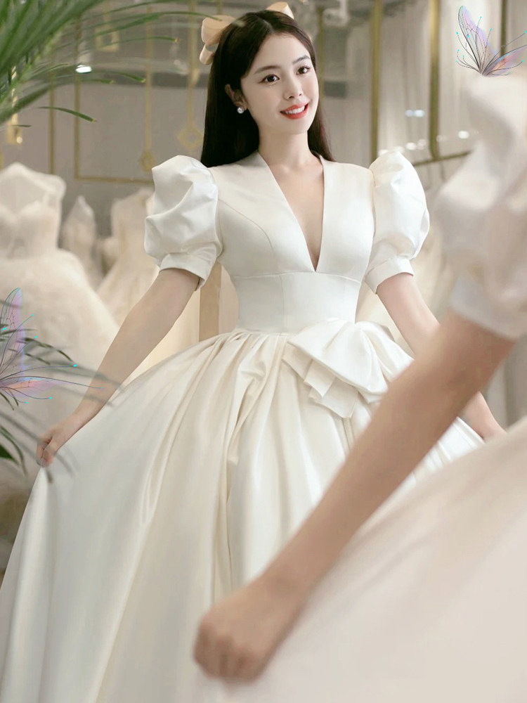 French satin main wedding dress 2021 new bride bubble sleeve cover thick arm small man princess wind light veil summer