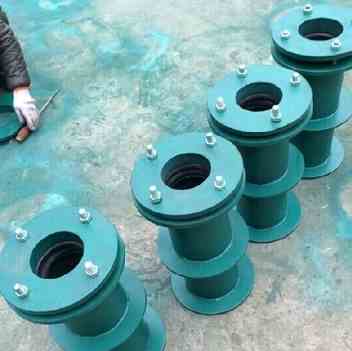 b型柔性防水套管a型国标柔性防水套管钢制柔性防水套管预埋dn3