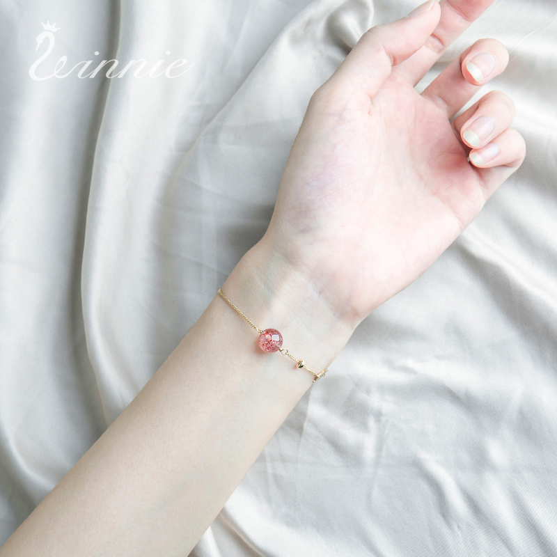 Lucky pig strawberry crystal bracelet female 14K gold simplein the Accessories/Fashion Jewelry, Bracelets  category - from Buy2taobao.com to provide professional Taobao agent buy service