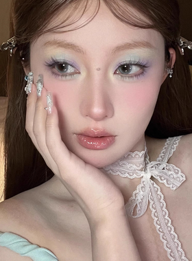 纯欲辣妹叠戴蝴蝶结白色蕾丝飘带