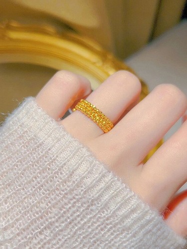 黄金爆闪弹力碎金子三圈戒指女999金蹦迪珠单圈指环记忆素圈指环-