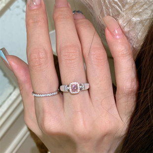 粉色锆石方糖戒指名媛高级感轻奢千金开口戒女小众设计食指戒指环