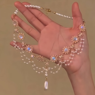 法式月光石珍珠流苏项链女复古重工设计感小众多层叠戴锁骨链颈链