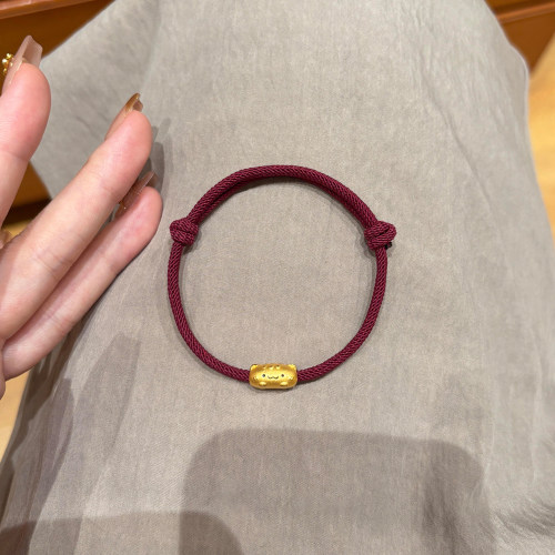 敲可爱！复古红编绳小猫法棍手链